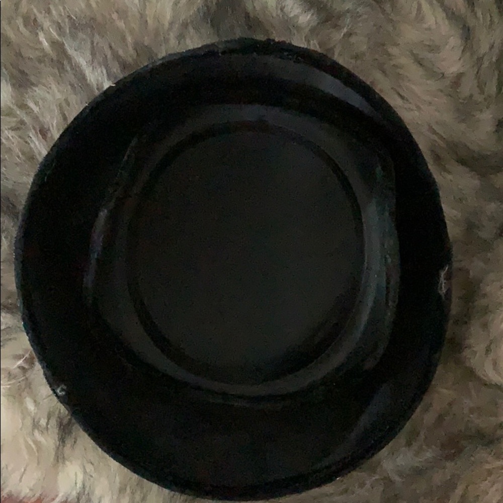 Hat - Picture 4 of 6